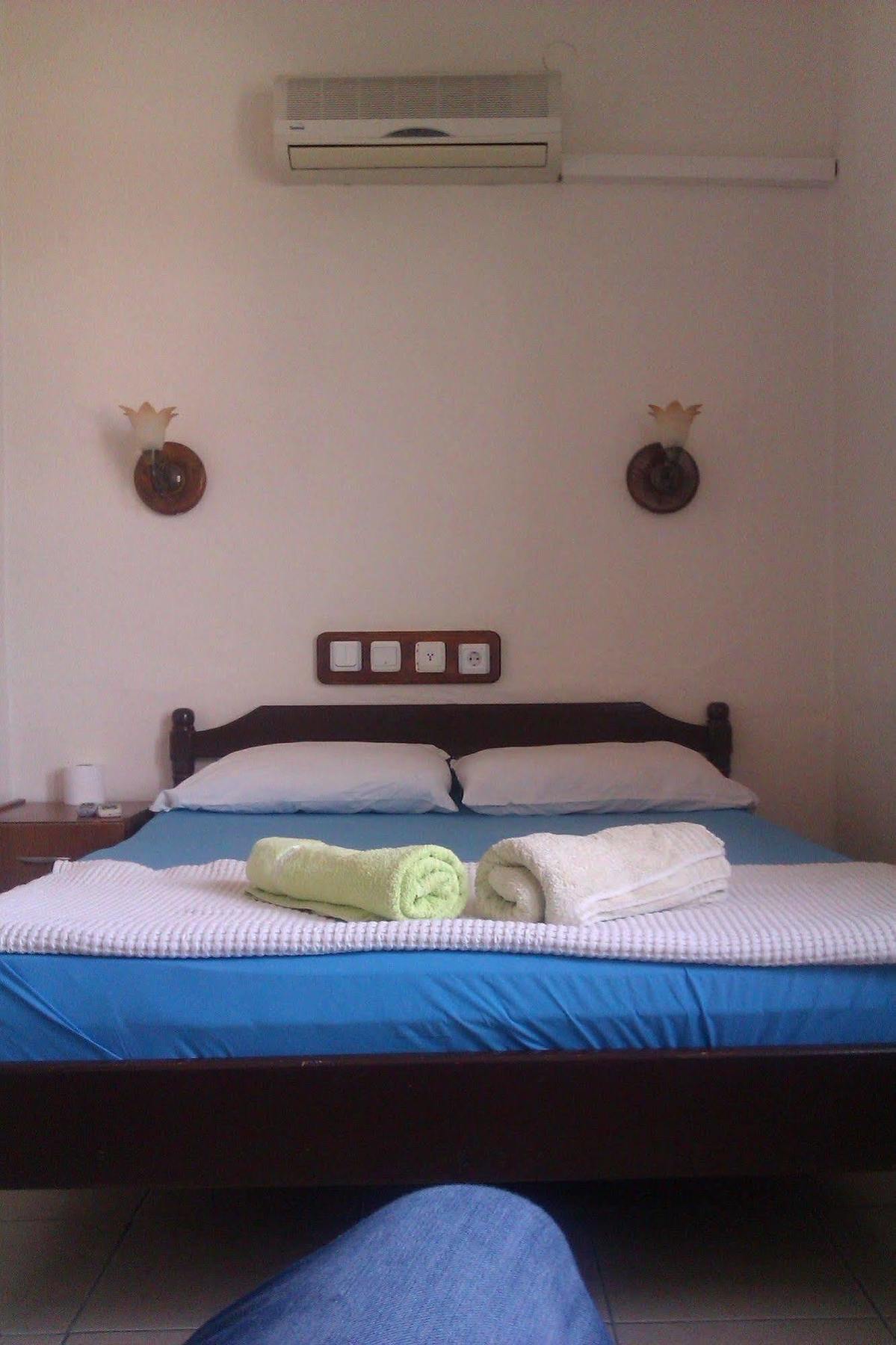 Pinara Pension & Guesthouse เฟทิเย ภายนอก รูปภาพ